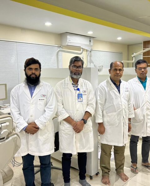 Rajshahi Specialised Dental Centre is at Ghosh para, Rajshahi